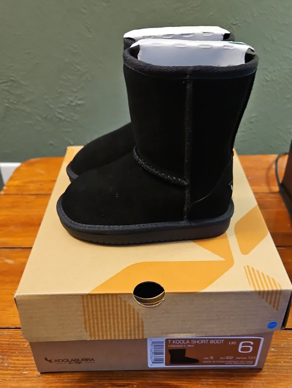 Koolaburra T Koola Short Boot Kids - Black
